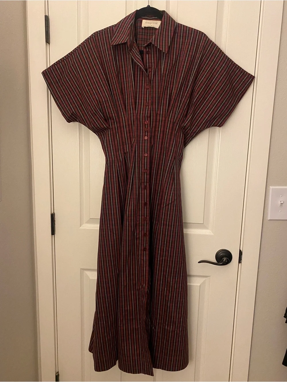 Exquise Midi Burgundy plaid dress - Picture 3 of 5
